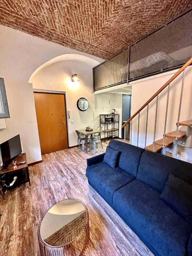 Casa Santa Chiara - Vicino Porta Susa F.S. Turim Exterior foto